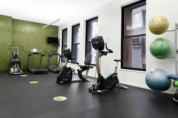 Rented by Green Manzana LLC | media 28