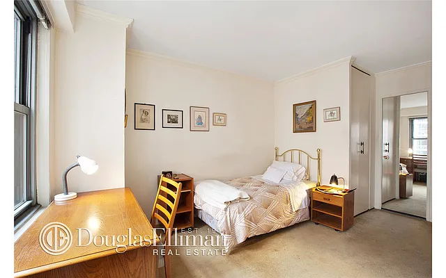 Sold by Douglas Elliman | media 18