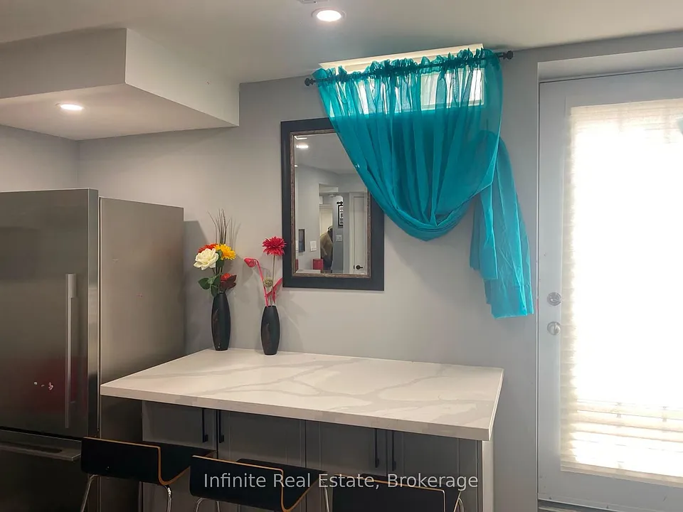 838 Gazley Cir