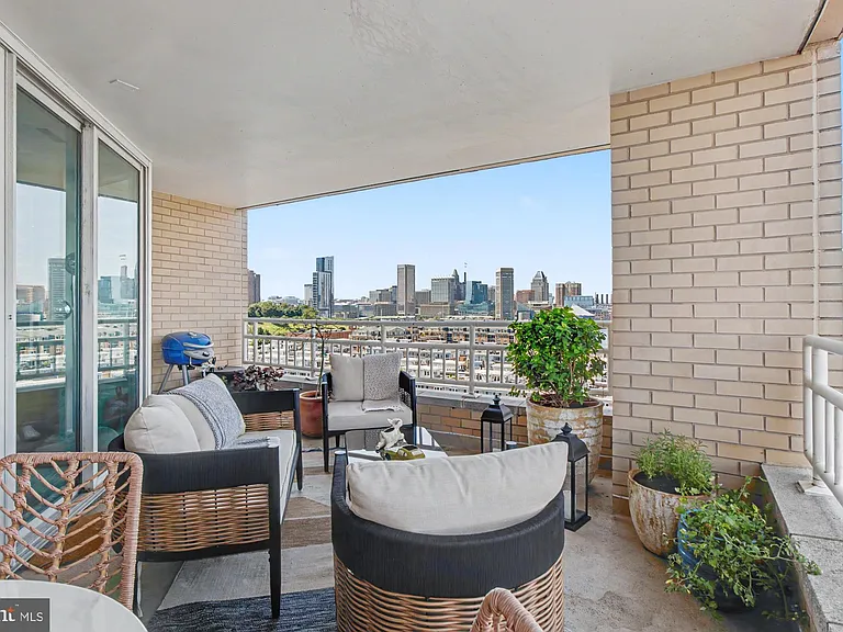 100 Harborview Dr #1001 — Photo 24