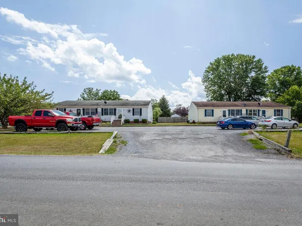 1183 & 1185 Forrest Dr, Stanley, VA 22851