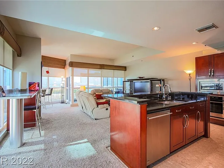 4575 Dean Martin Dr #1112 — Photo 5