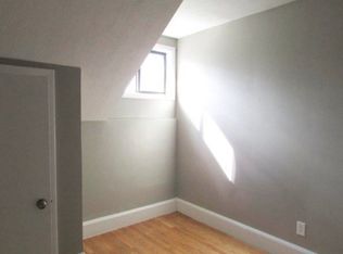 176 Pearl St, Newton, MA 02458