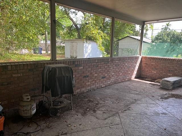 2nd image of 3515 W Park Road