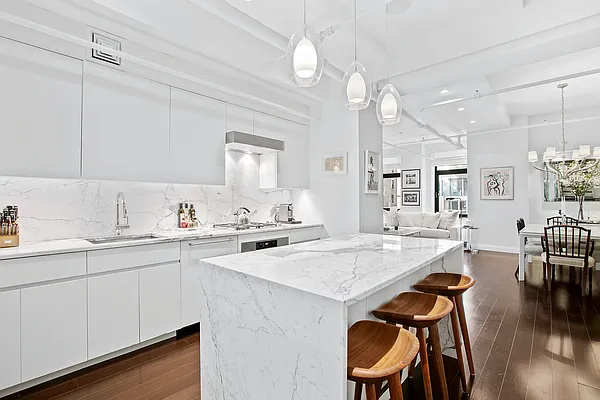 Sold by Compass | media 4