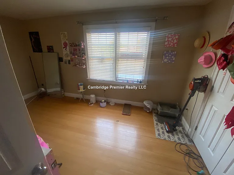 325 Elm St #2 — Photo 12