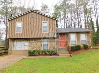 5158 Galbraith Cir, Stone Mountain, GA