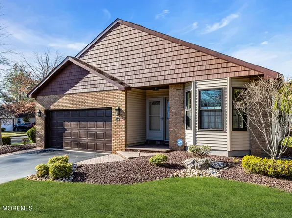 57 Coventry Terrace, Marlboro, NJ 07746