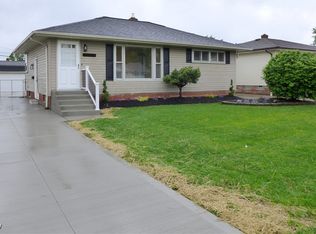 19300 Homeway Rd, Cleveland, OH 44135