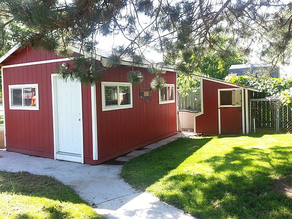 3rd image of 4983 Chukar Dr