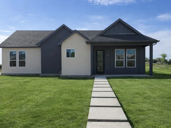 1126 Gannon Ln, Desoto, TX 75115