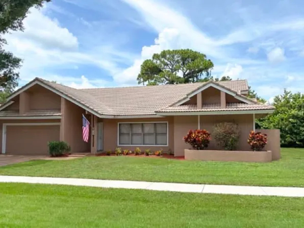 101 TIMBER Lane, Jupiter, FL 33458