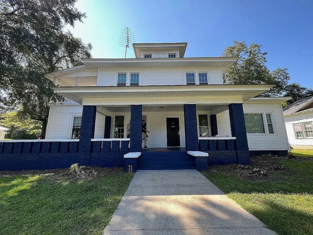 217 S Zetterower Ave - D — Photo 4