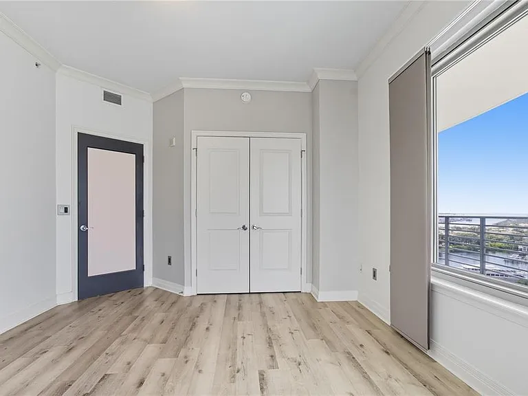 449 S 12th St #1504 — Photo 9