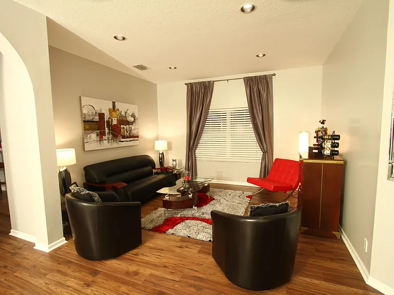 8601 Green Cay — Photo 7