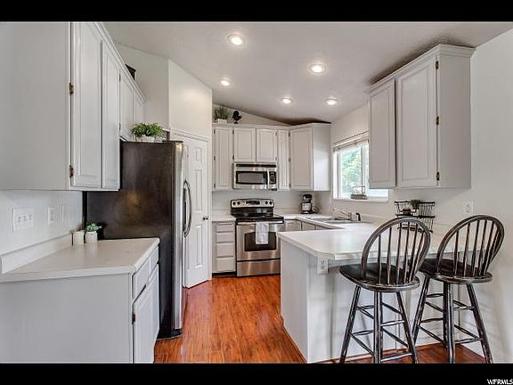 5th image of 1755 N Summer Crest Dr