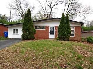 1320 Mendell Dr, Saint Louis, MO