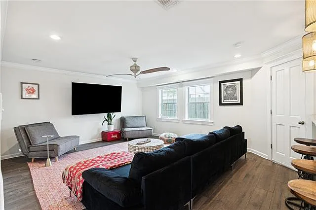 2600 Peniston St #LOWER — Photo 7