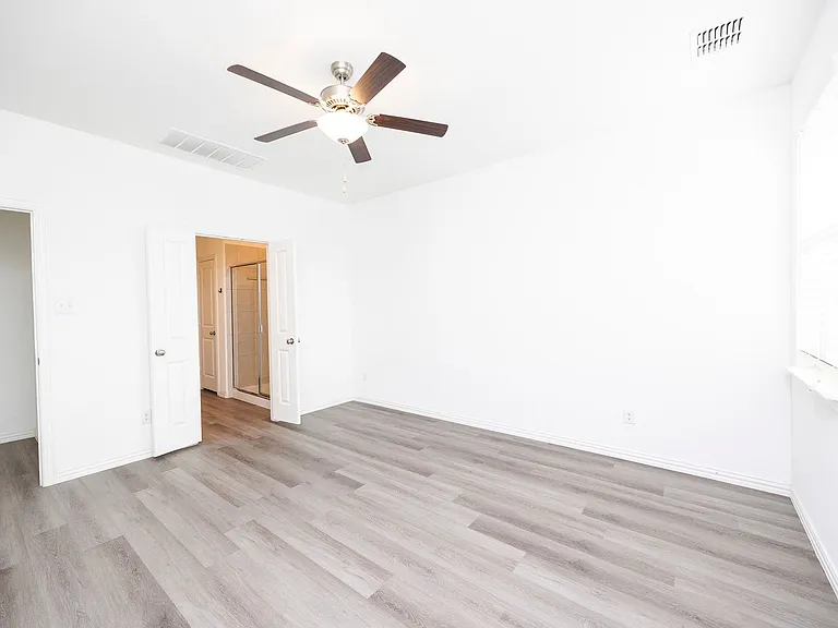 508 Chip St — Photo 10