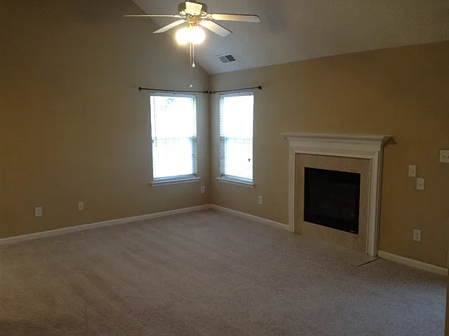 10411 Pickerel Ln — Photo 6