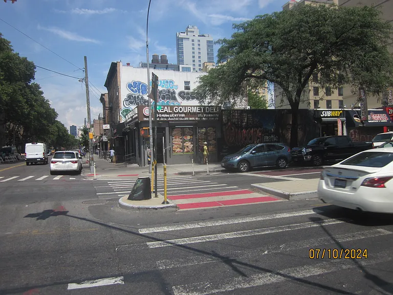 39-25 24th St #19 — Photo 17