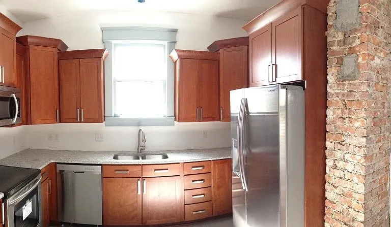 1813 Elliott Ave — Photo 26