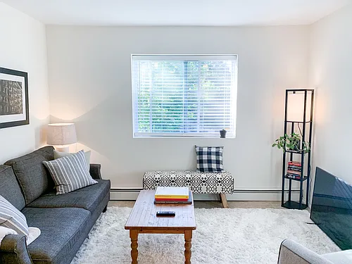 23 Pearl St Photo 1