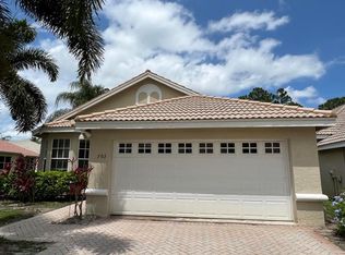 703 SW Saint Croix Cv, Port Saint Lucie, FL 34986