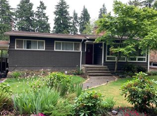 4040 89th Ave SE, Mercer Island, WA 98040