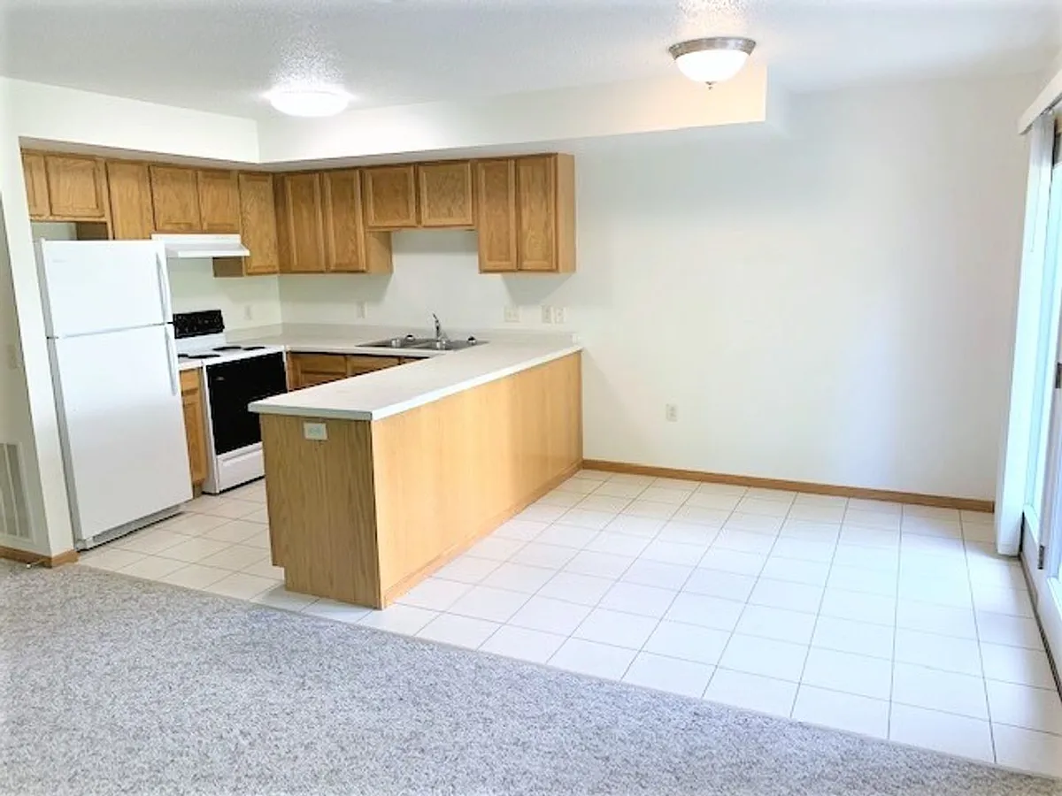 Building Photo - 4346-4352 Tweed Dr