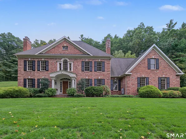 14 Pembroke Drive, Avon, CT 06001