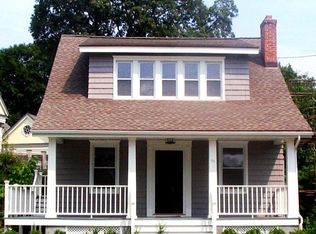 66 Locust St #A, Greenwich, CT 06830