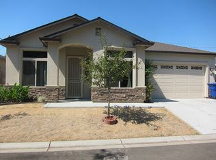 3831 Olive Ln, Carmichael, CA