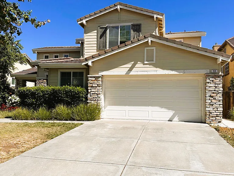 55 Belize Ct — Photo 1