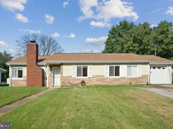 6208 Frontier Dr, Springfield, VA 22150