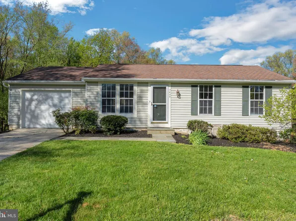 7420 Brenish Dr, Gaithersburg, MD 20879