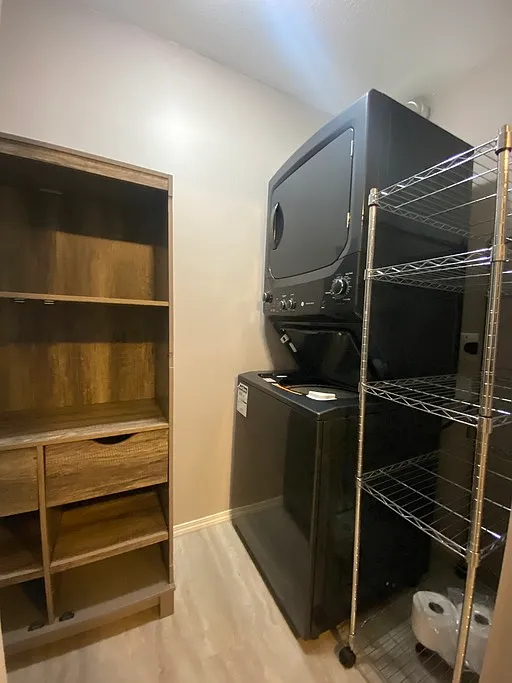 2 bed, 2.0 bath, 920 sqft, $1,720 — Photo 4