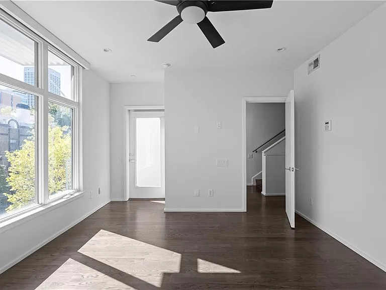 785 Piedmont Ave NE #E — Photo 32