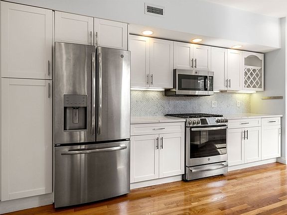 5th image of 73 School St #2