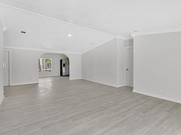 2nd image of 9180 Concord Rd