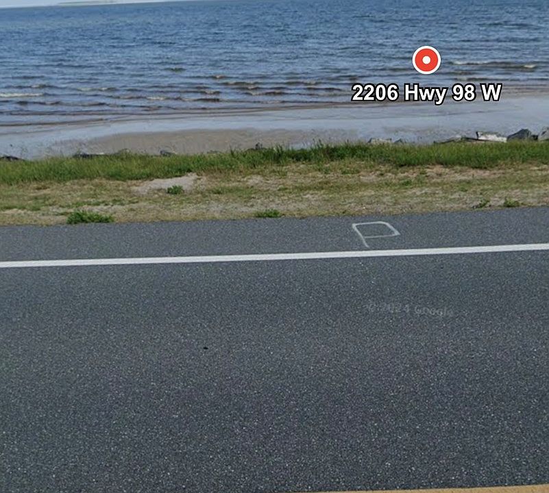 2nd image of 2206 Highway 98 W