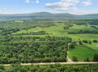 32998 Calhoun Rd, Shady Point, OK 74956