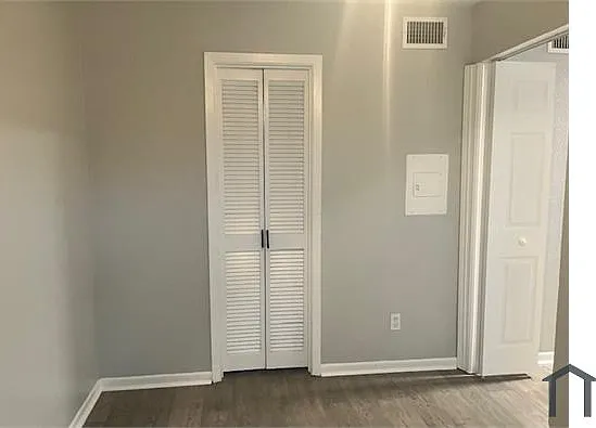 2650 McFaddin St #9 — Photo 8
