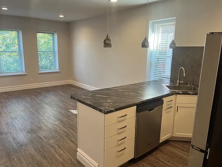 4120 Flad Ave — Photo 4