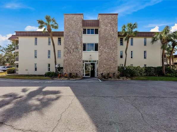 4925 38th Way S #A-104, Saint Petersburg, FL 33711