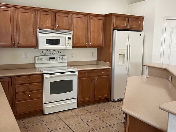 4th image of 4003 E Stony Meadow Dr