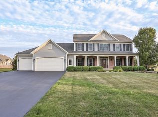 3 Jade Creek Dr, Hilton, NY 14468