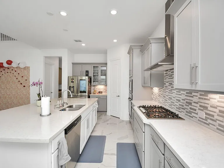 21302 Rose Loch Ln — Photo 18