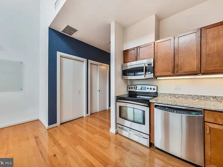 1414 Belmont St NW #408 — Photo 14