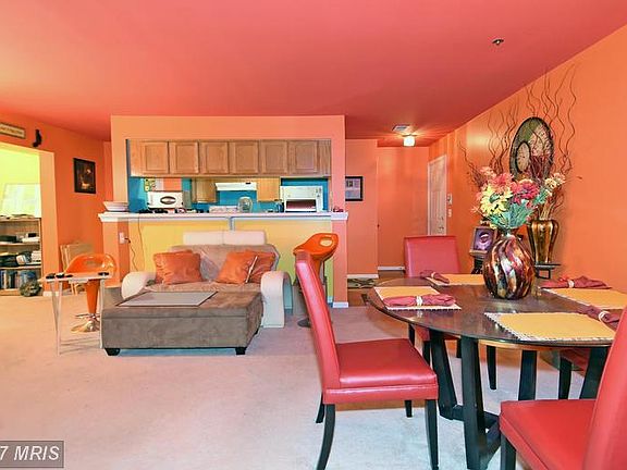 5th image of 3630 Sherbrooke Cir #10-202